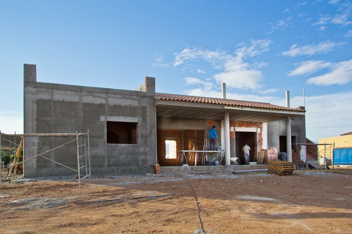 76512_526878120662544_1860683839_n