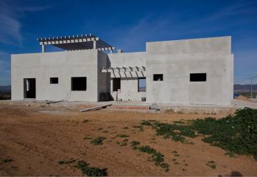 15524_566891566661199_618431929_n